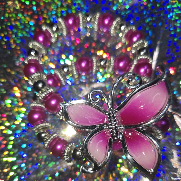 Fashion Jewelry I Butterfly Double Bracelet I Faux Pink Pearl I Expand… - Picture 3 of 6